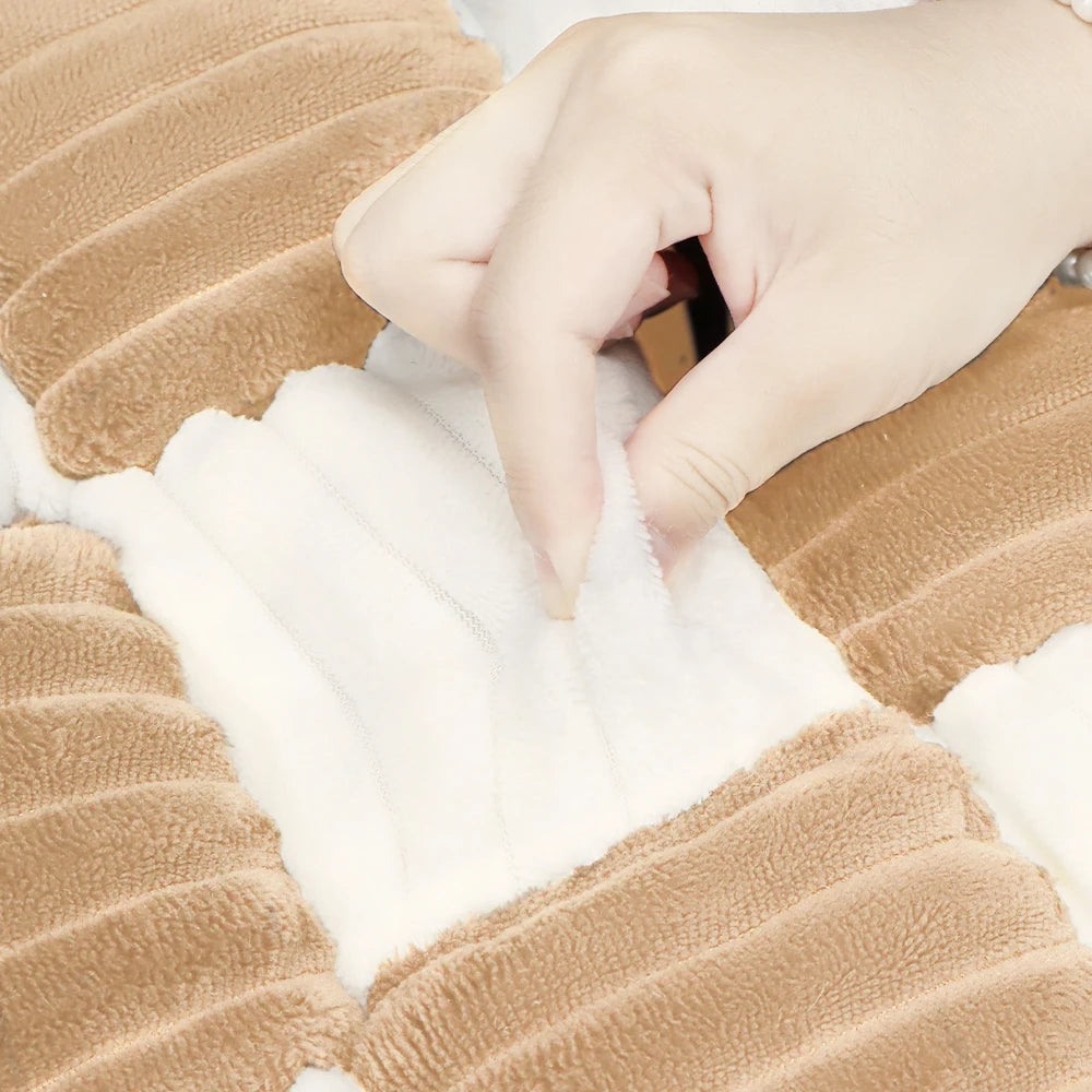 Pet Warm Bed Mat Scratchable Blanket Washable Cushion Couch Protector