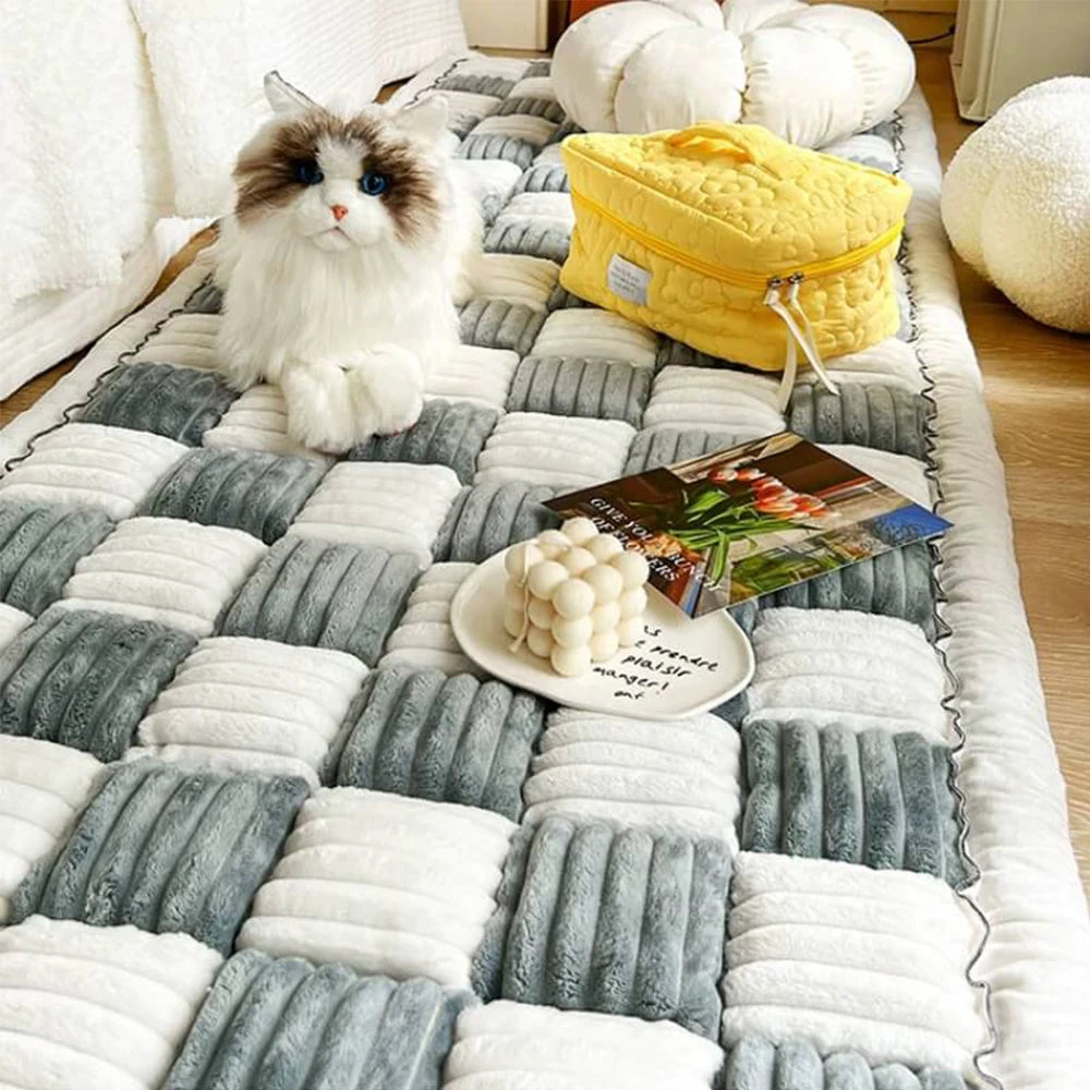 Pet Warm Bed Mat Scratchable Blanket Washable Cushion Couch Protector