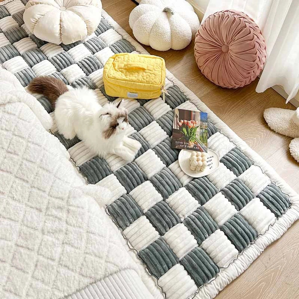 Pet Warm Bed Mat Scratchable Blanket Washable Cushion Couch Protector